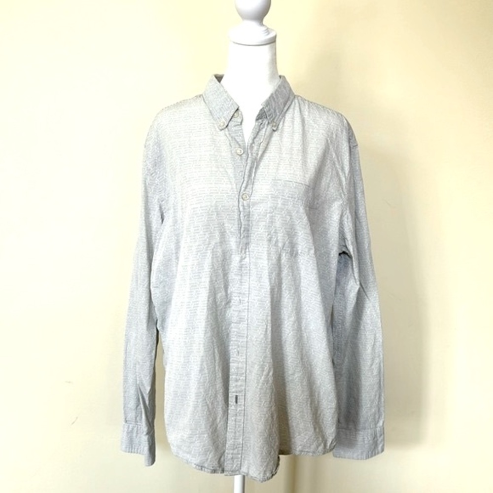 American Eagle-Men’s Classic Fit Button Down Shirt